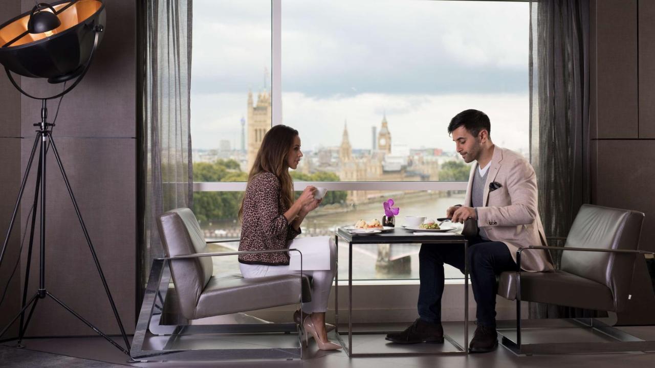 Plaza On The River London Exterior photo The View at the Hilton London West End